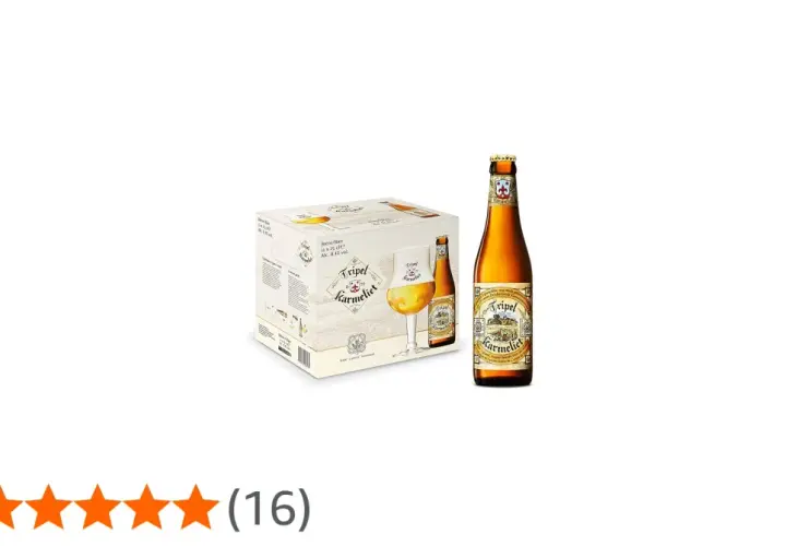 Une bouteille et une boîte de bière Tripel Karmeliet, avec un verre rempli de cette bière ambrée.