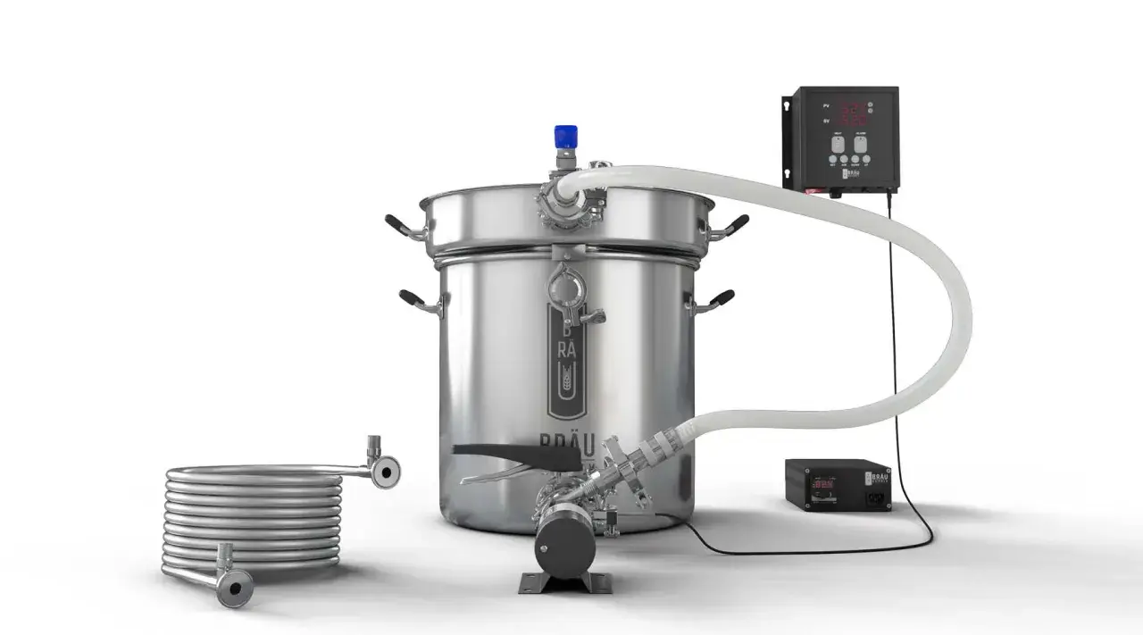 Système de brassage tout-en-un avec cuve, pompe, serpentin de refroidissement et contrôleur numérique pour un brew in a bag parfait.