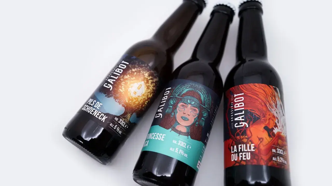 Trois bouteilles de bière Galibot : "Pils de Schoeneck", "Princesse Inca" et "La Fille du Feu". Une bière skull pour les amateurs.