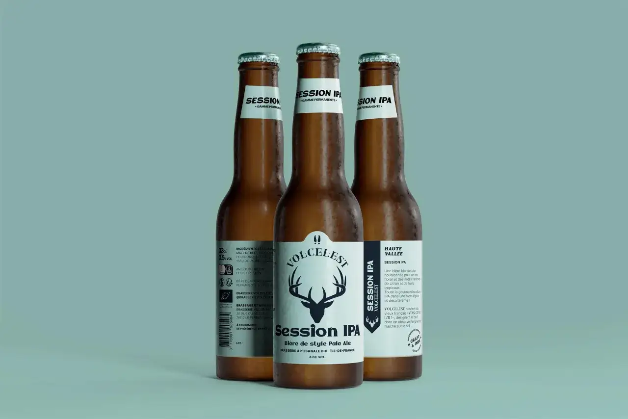 Trois bouteilles de bi&egrave;re Session IPA de Volcelest, une Pale Ale artisanale bio.